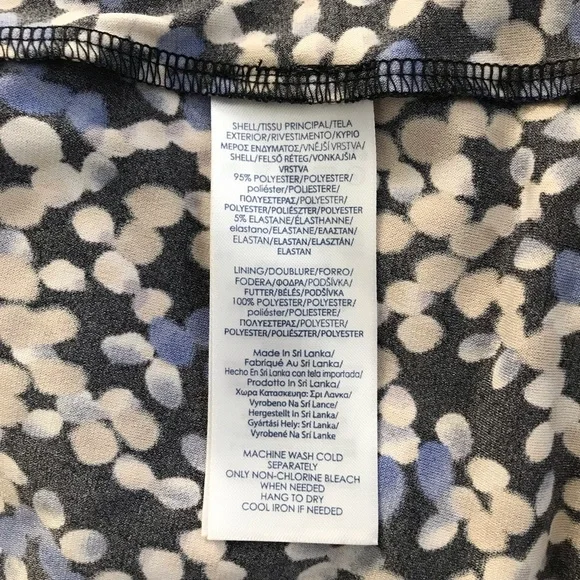 EUC Chaps Swing Dress • Size M • Flutter Sleeves and Fun print! - Picture 9 of 9